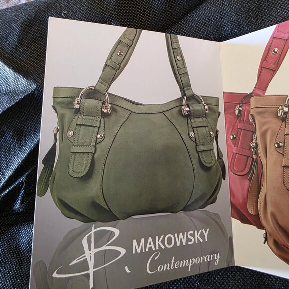 B Makowsky Soft Leather Shoulder Bag Green Chunky Gold Hardware NWT - Picture 8 of 16